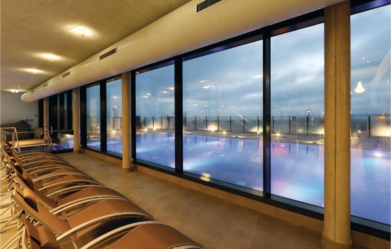 Beautiful In Lbeck Travemnde With 2 Bedrooms, Sauna&wifi Appartement *